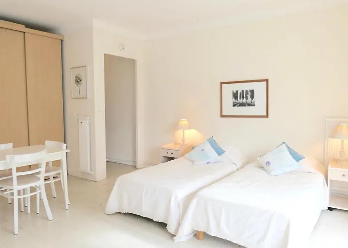 Spacious Near The - 2313 Cannes